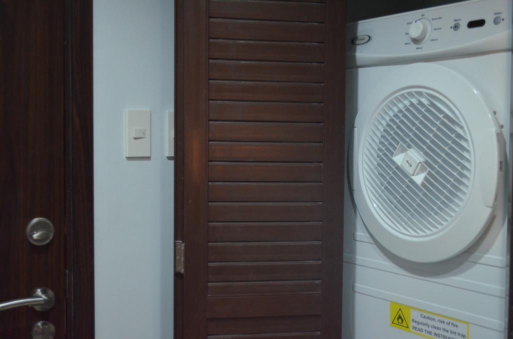 Greenbelt Madison Apartments Makati City Buitenkant foto