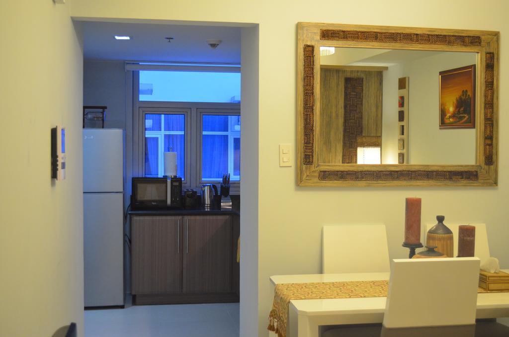 Greenbelt Madison Apartments Makati City Buitenkant foto